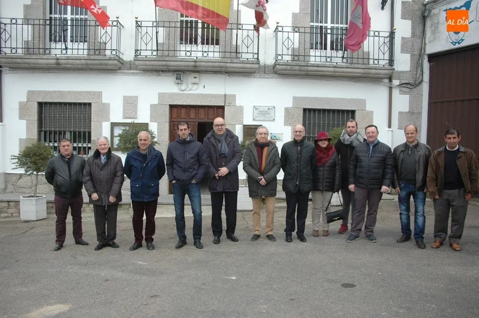 Foto 8 - Cip&eacute;rez estrena carretera tras una inversi&oacute;n cercana a los 400.000 euros de la Diputaci&oacute;n  