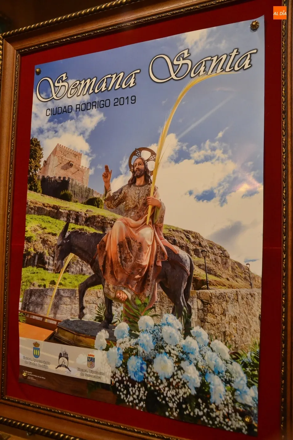 Foto 2 - La Borriquilla ilustra el cartel de la Semana Santa, que recupera la presidencia fija de la Junta...