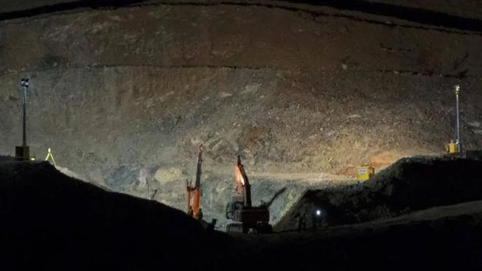 El pozo vertical volverá a perforarse para que sea más ancho y recto  