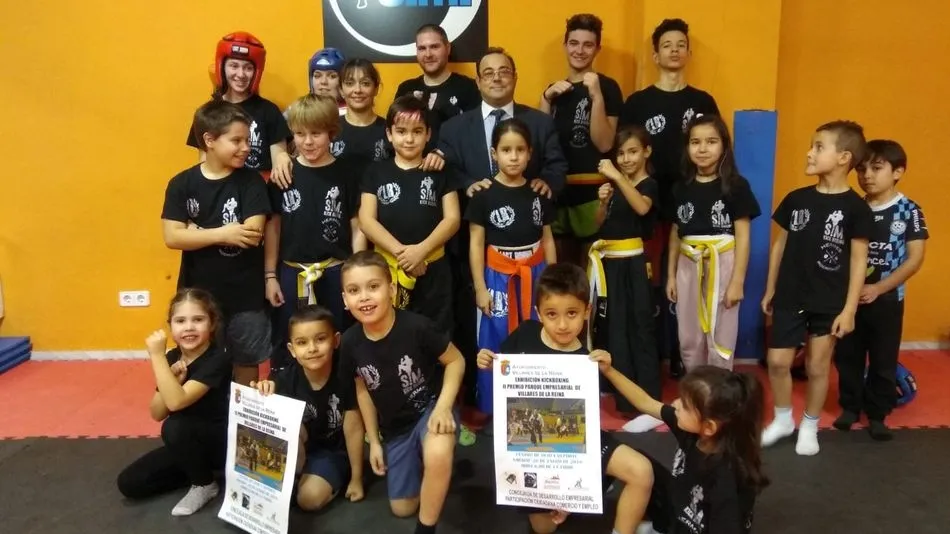 Presentación del II Premio Parque Empresarial de Villares de la Reina de Kickboxing