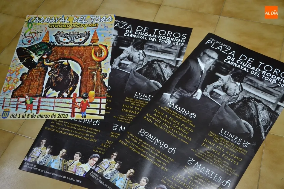 Foto 2 - Disponibles los p&oacute;sters de los carteles taurinos del pr&oacute;ximo Carnaval  