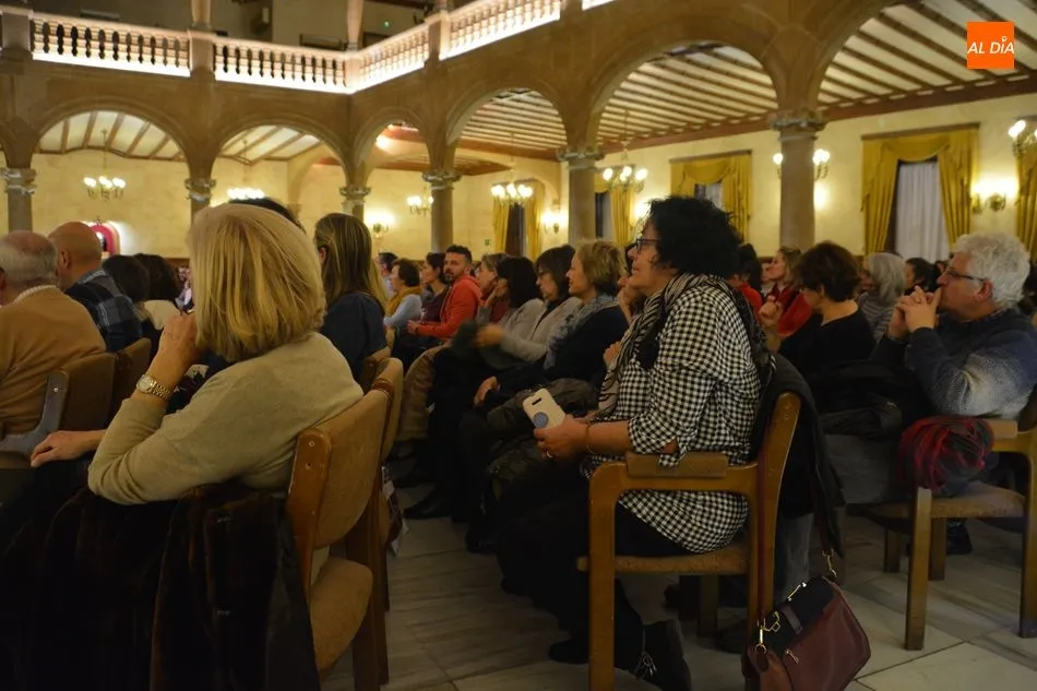 Foto 3 - Rafael Santandreu ofrece en el Casino las claves para &ldquo;vivir m&aacute;s intensamente la vida&rdquo;  