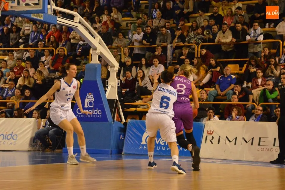 Foto 6 - El Perfumer&iacute;as Avenida se deja media Euroliga ante el TTT Riga (61-82)  