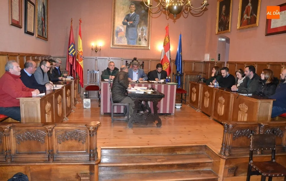 Foto 3 - El enfrentamiento con tono preelectoral entre PP y Ciudadanos marca &lsquo;el Pleno de las...