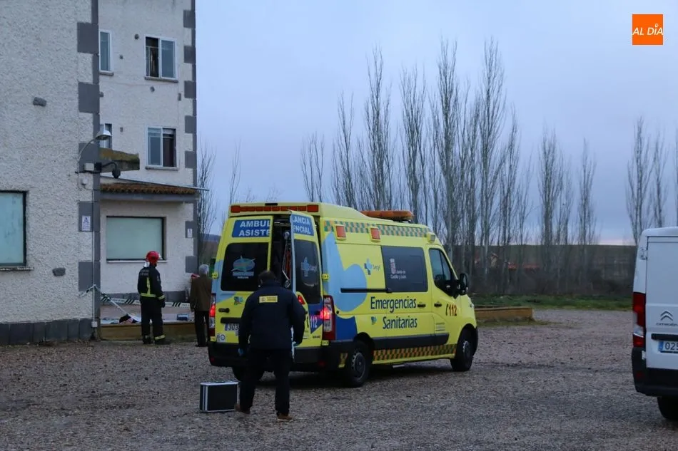 Foto 7 - Una mujer muere tras un incendio en el club Mesalina de Miranda de Az&aacute;n