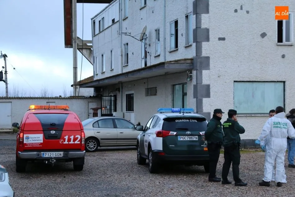 Foto 5 - Una mujer muere tras un incendio en el club Mesalina de Miranda de Az&aacute;n