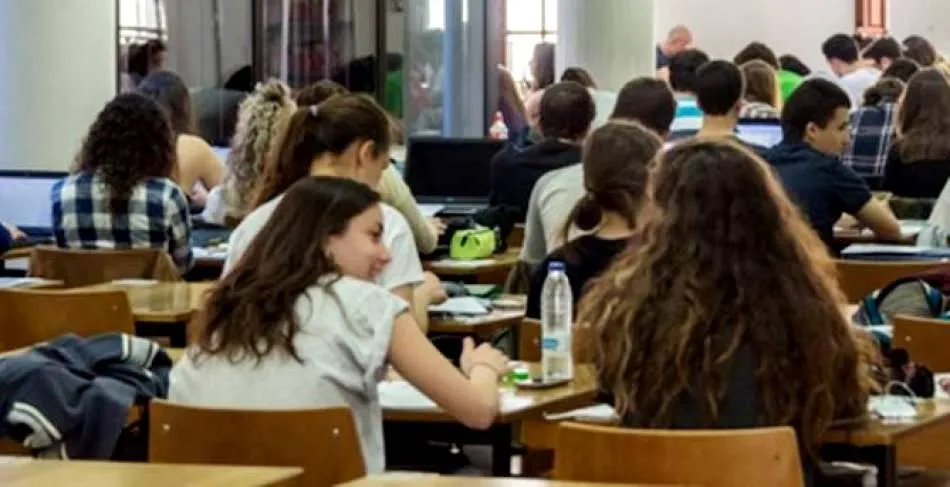 Con esta medida se beneficiará a la totalidad de alumnos de Grado de las universidades públicas de Castilla y León –en torno a 57.000 estudiantes–