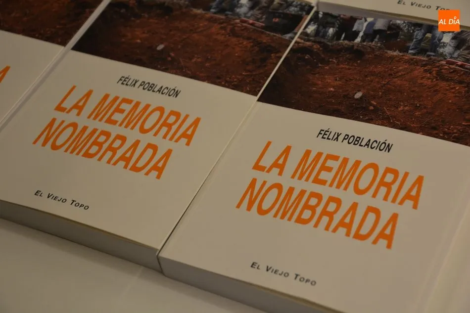 Foto 10 - F&eacute;lix Poblaci&oacute;n presenta a los salmantinos el libro que recopila sus art&iacute;culos sobre Memoria...