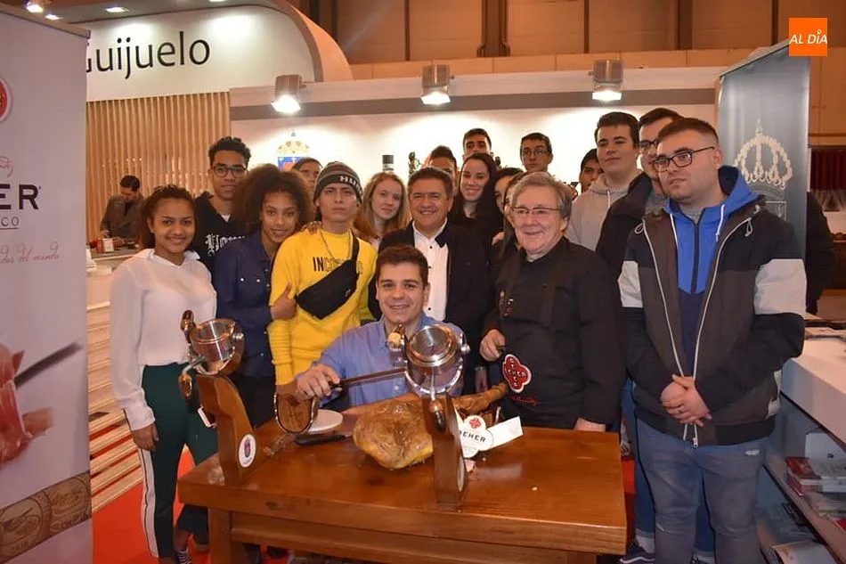 Foto 9 - Nueva jornada de &eacute;xito para el jam&oacute;n de Guijuelo en Fitur