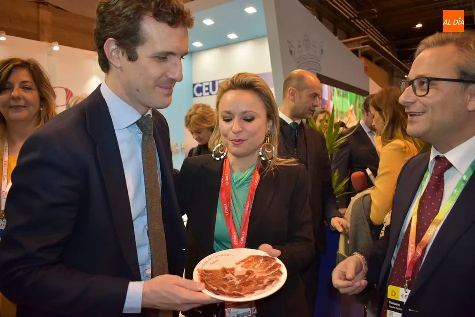 Foto 4 - Nueva jornada de &eacute;xito para el jam&oacute;n de Guijuelo en Fitur