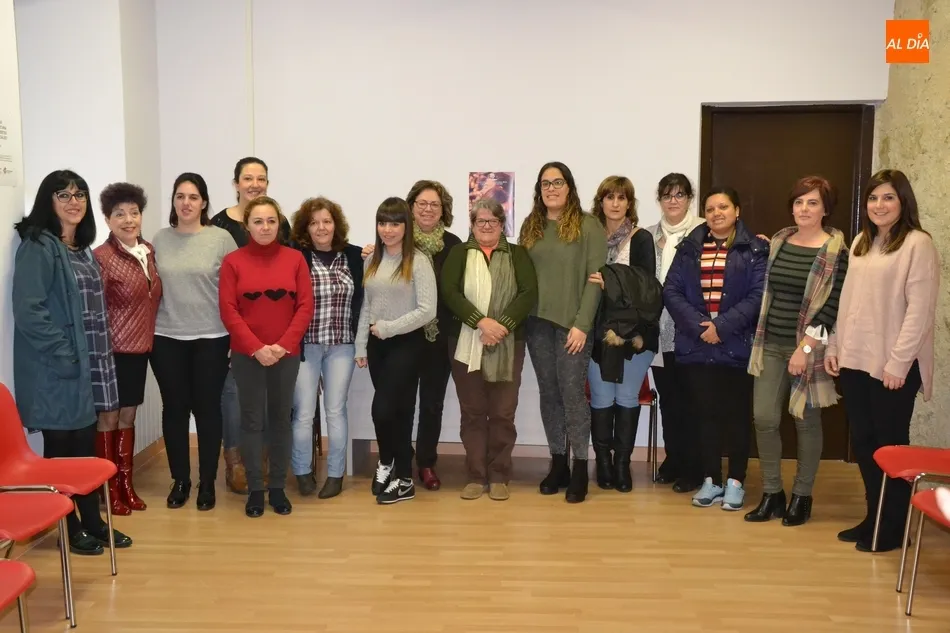 Foto 2 - Doce mujeres se formar&aacute;n durante tres meses en la atenci&oacute;n sociosanitaria a personas dependientes ...