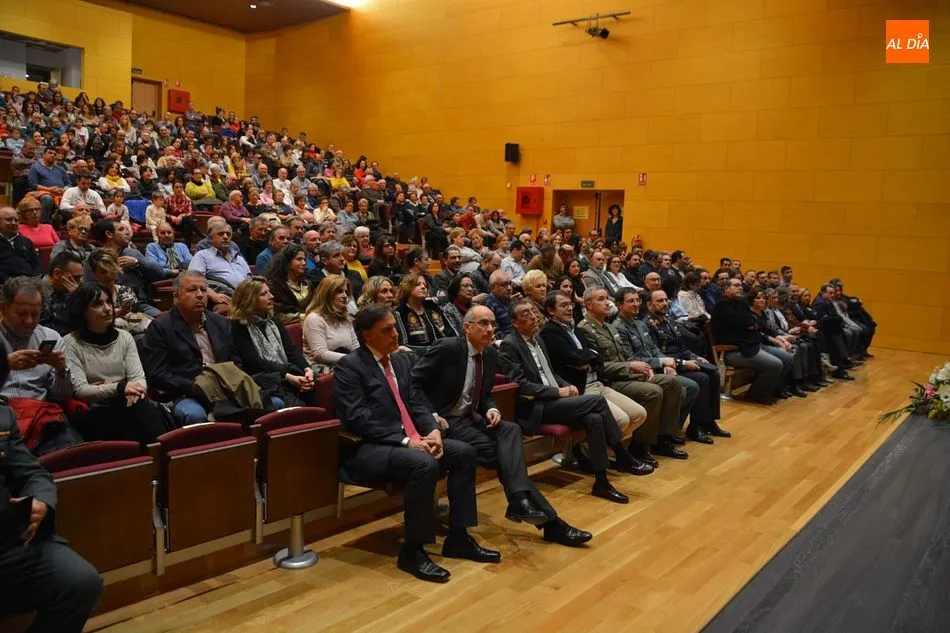 El patio de butacas del nuevo auditorio, con 430 plazas, se llenó por completo en la inauguración