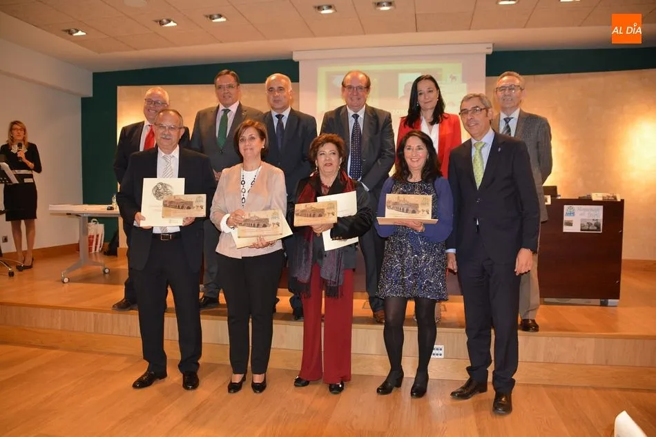 Foto 2 - El sindicato ANPE rinde homenaje a los profesores jubilados y a los reci&eacute;n llegados en 2018