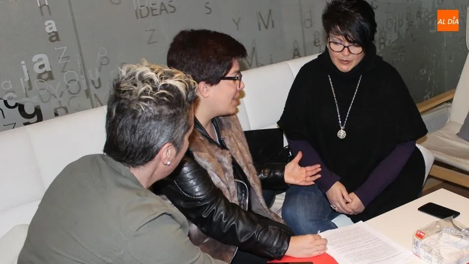 La Plataforma Libres de Essure da voz a las mujeres afectadas en Salamanca