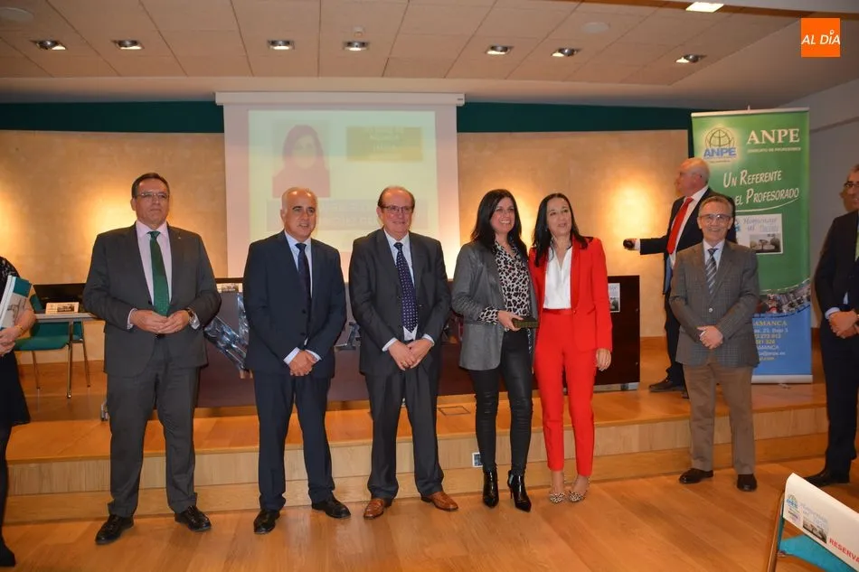 Foto 7 - El sindicato ANPE rinde homenaje a los profesores jubilados y a los reci&eacute;n llegados en 2018