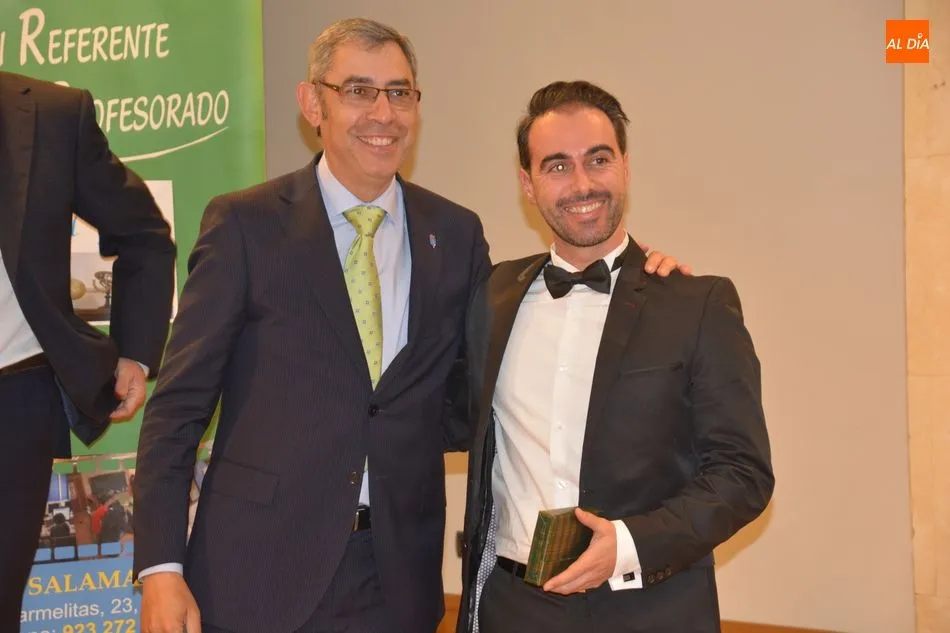 Foto 6 - El sindicato ANPE rinde homenaje a los profesores jubilados y a los reci&eacute;n llegados en 2018
