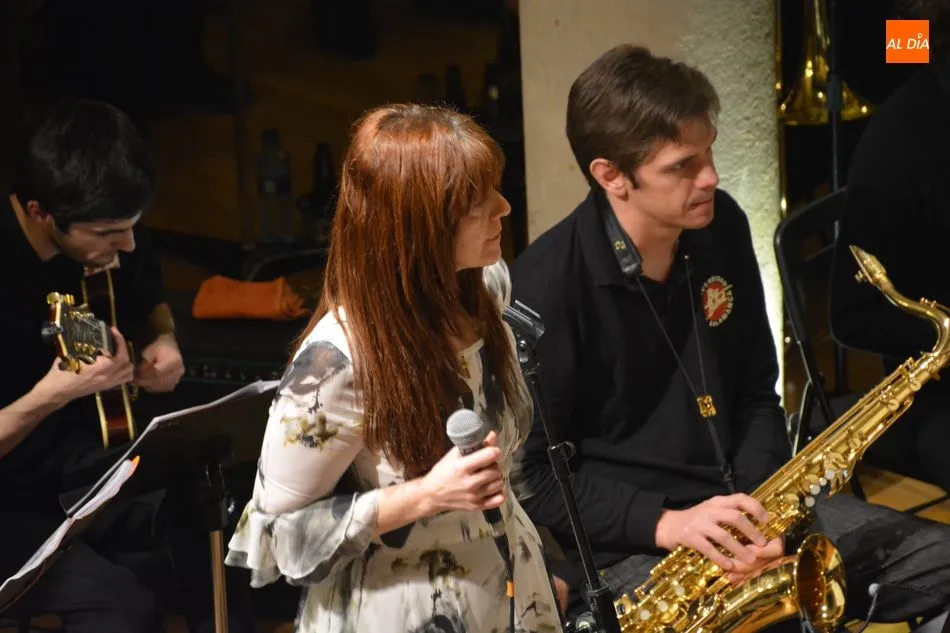 Foto 3 - El II Ciclo Promo Jazz se inicia con la actuaci&oacute;n de la Big Band de la universidad