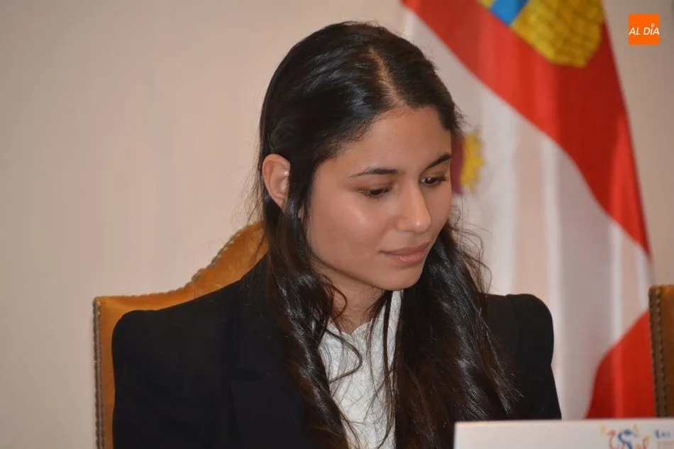 Foto 2 - El presidente de Ecuador recibe la Medalla de la Universidad de Salamanca