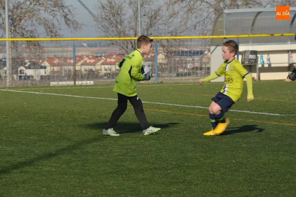 Foto 10 - Resultados, clasificaciones e im&aacute;genes del f&uacute;tbol base provincial