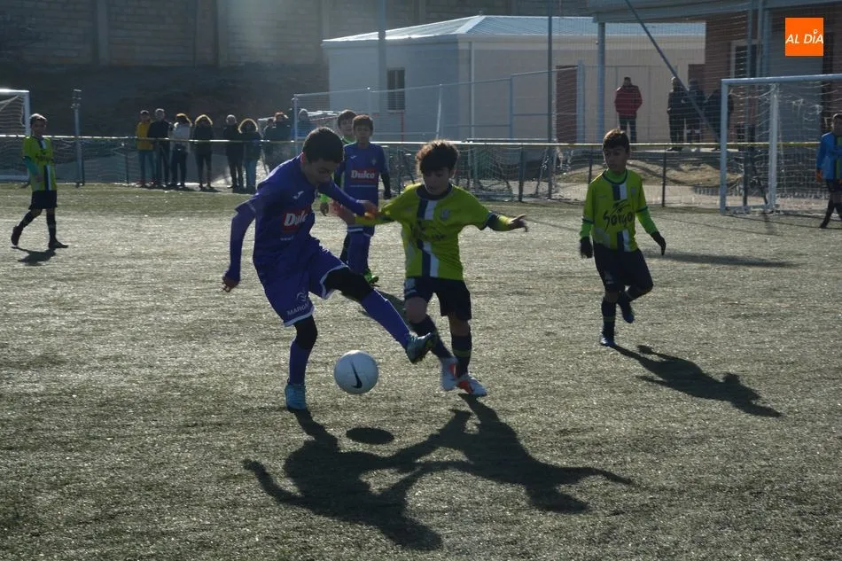 Foto 8 - Resultados, clasificaciones e im&aacute;genes del f&uacute;tbol base provincial