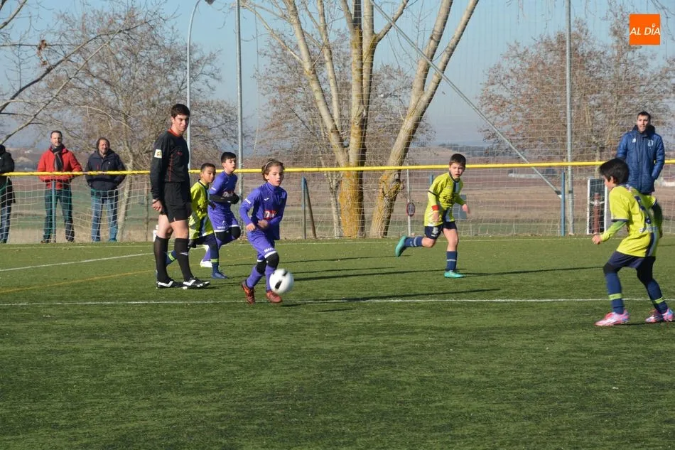 Foto 3 - Resultados, clasificaciones e im&aacute;genes del f&uacute;tbol base provincial