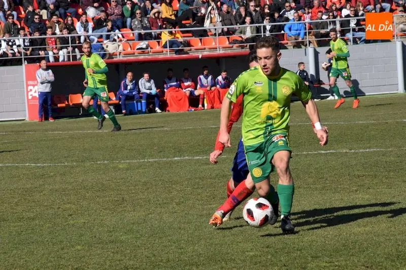 Foto 2 - El Atl&eacute;tico de Madrid B priva a Unionistas de puntuar con un gol en el &uacute;ltimo minuto (3-2)