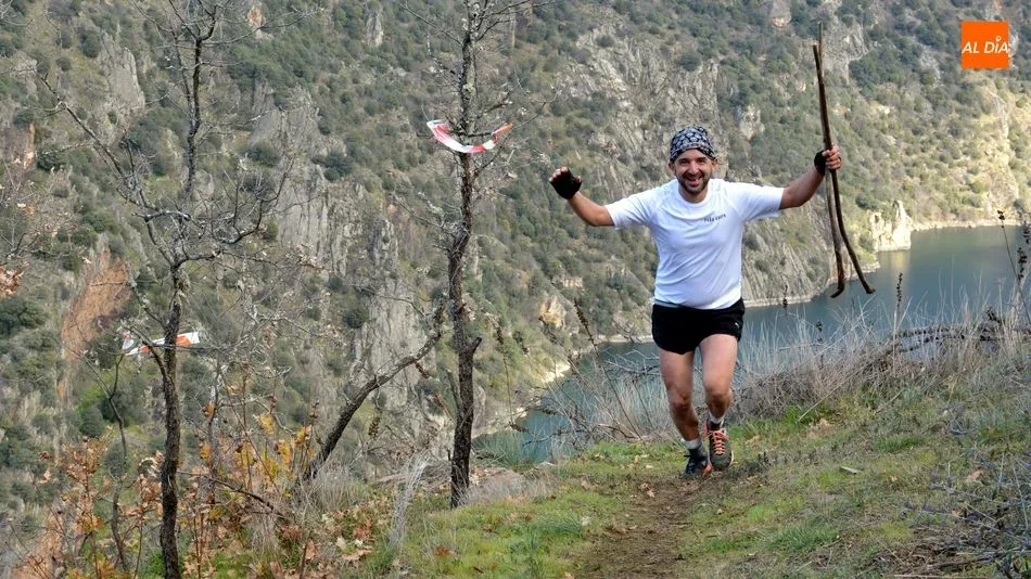 Foto 11 - Cerca de 300 corredores toman la salida en el III Trail Secretos del Duero  