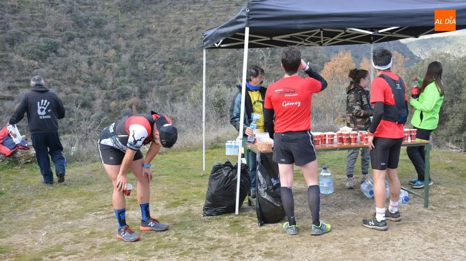 Foto 9 - Cerca de 300 corredores toman la salida en el III Trail Secretos del Duero  