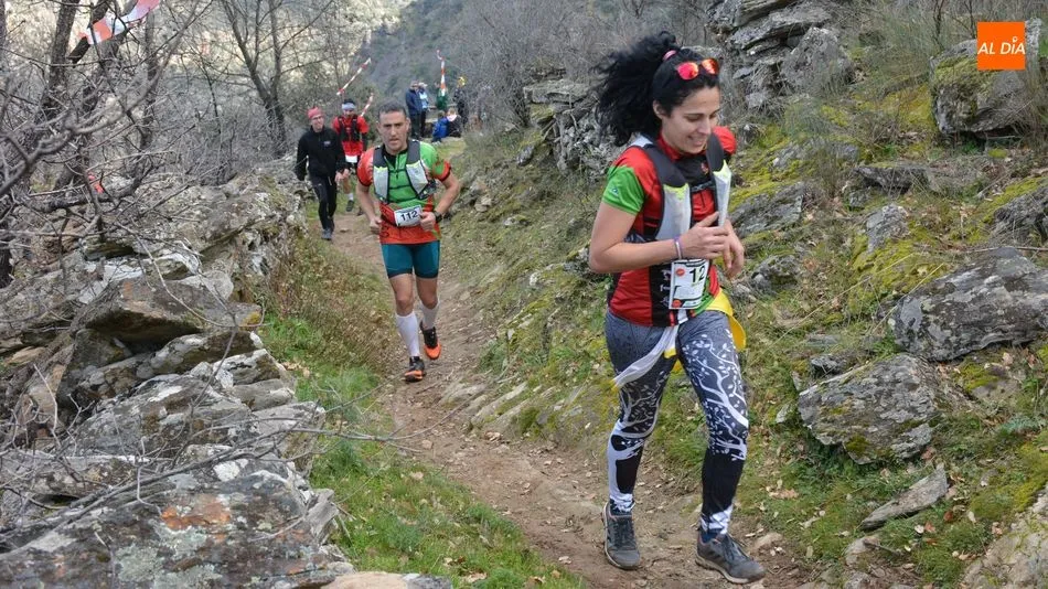 Foto 10 - Cerca de 300 corredores toman la salida en el III Trail Secretos del Duero  