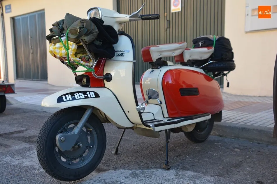 Foto 10 - El Vespa Club Salamanca realiza su VIII Subida a La Covatilla