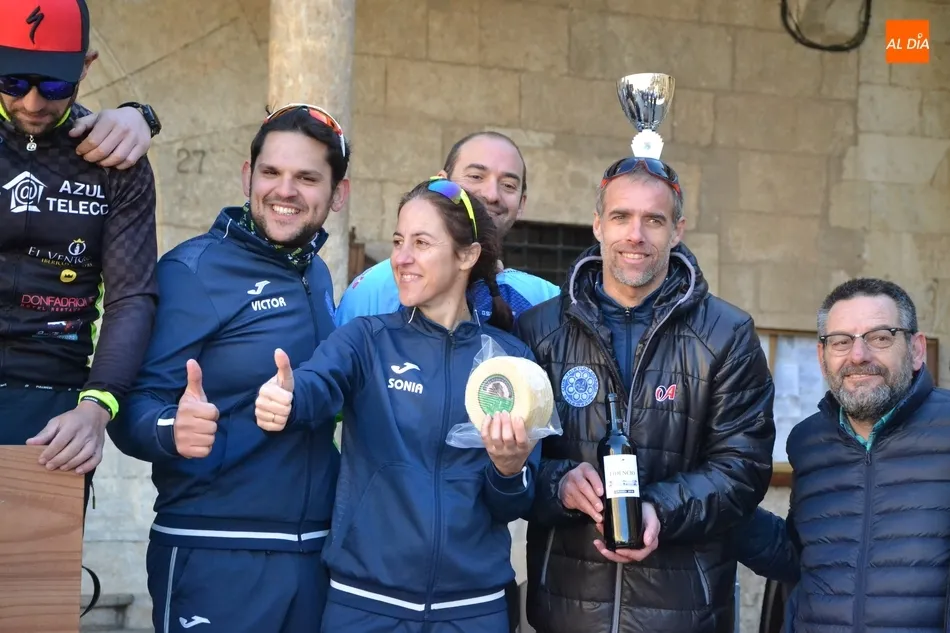 Foto 8 - Soleada pero fr&iacute;a jornada de competici&oacute;n en Mir&oacute;briga a pie y sobre ruedas  