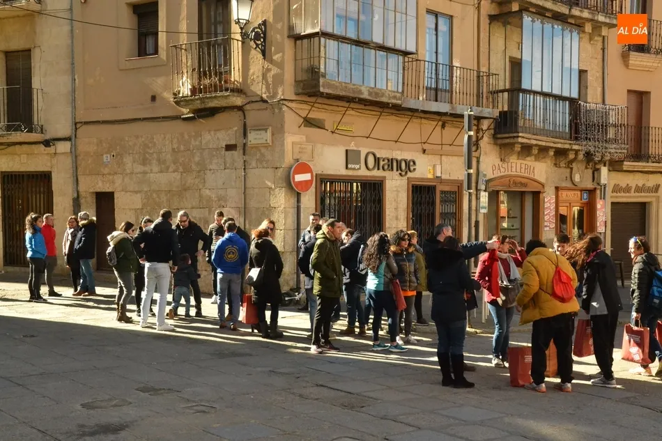 Foto 2 - Soleada pero fr&iacute;a jornada de competici&oacute;n en Mir&oacute;briga a pie y sobre ruedas  