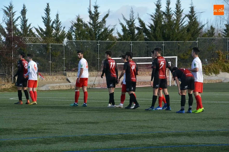 Foto 6 - El Santa Marta pierde una buena oportunidad frente al Uni&oacute;n Adarve (1-2)
