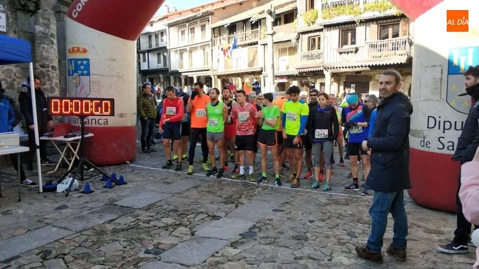 Salida de la  La Carrera de Las Raíces tuvo lugar esta mañana en La Alberca
