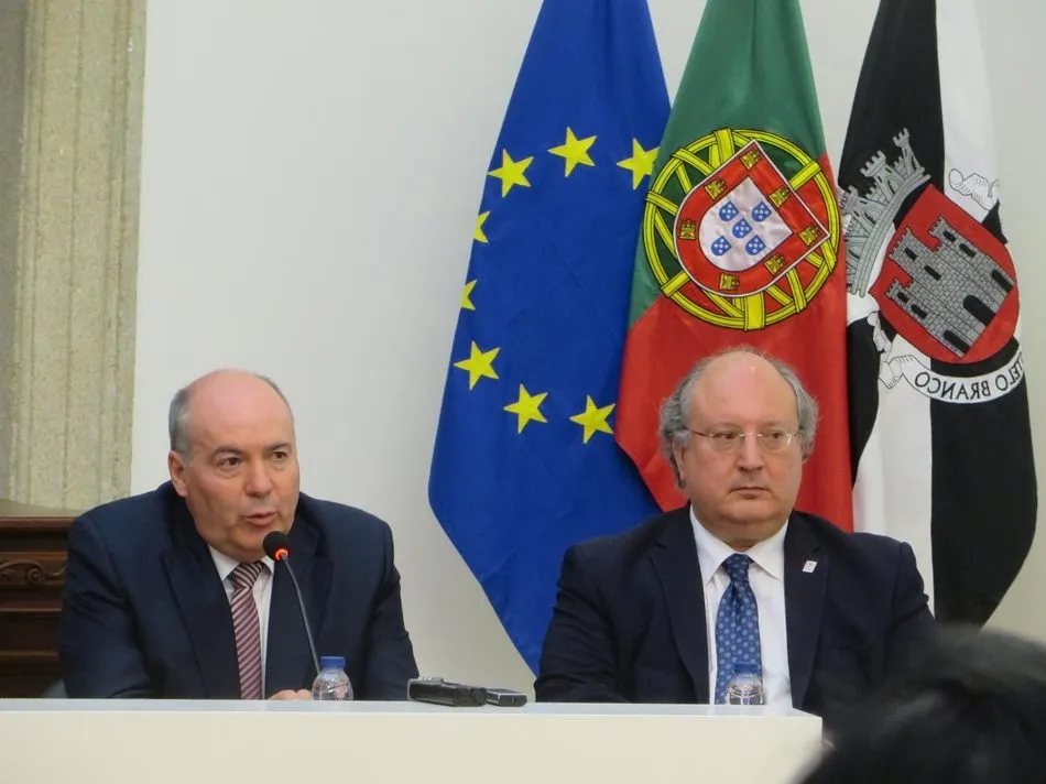 Foto 10 - Gerardo Rodr&iacute;guez y Maria Jo&atilde;o Pessoa ganan el Premio Ant&oacute;nio Salvado-Ciudad de Castelo Branco  