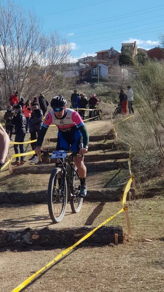 Foto 6 - Buen papel de los representantes de Mir&oacute;briga y comarca en el inicio del Regional de Cross Country ...