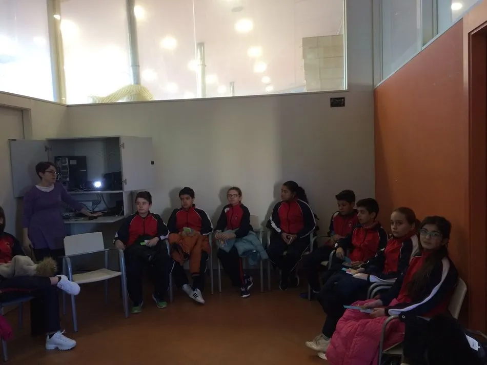 Foto 9 - Los alumnos de 1&ordm; de ESO del Colegio Padres Trinitarios visitan el centro ocupacional &lsquo;El...