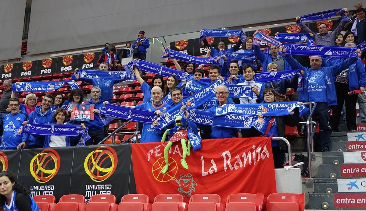 Aficionados de Perfumerías Avenida