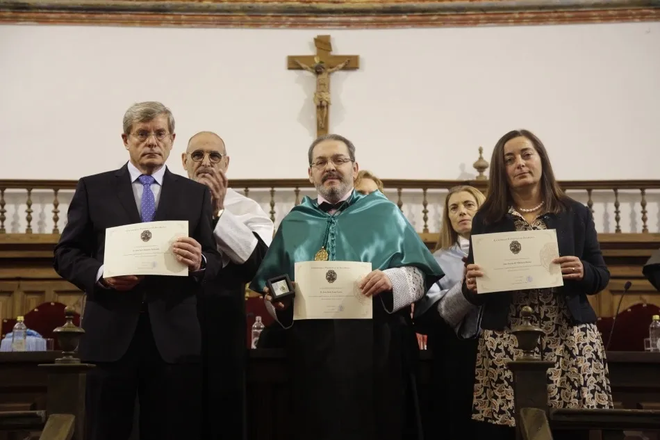 Foto 2 - La UPSA celebra el d&iacute;a del patr&oacute;n de las universidades con premios para los estudiantes m&aacute;s...