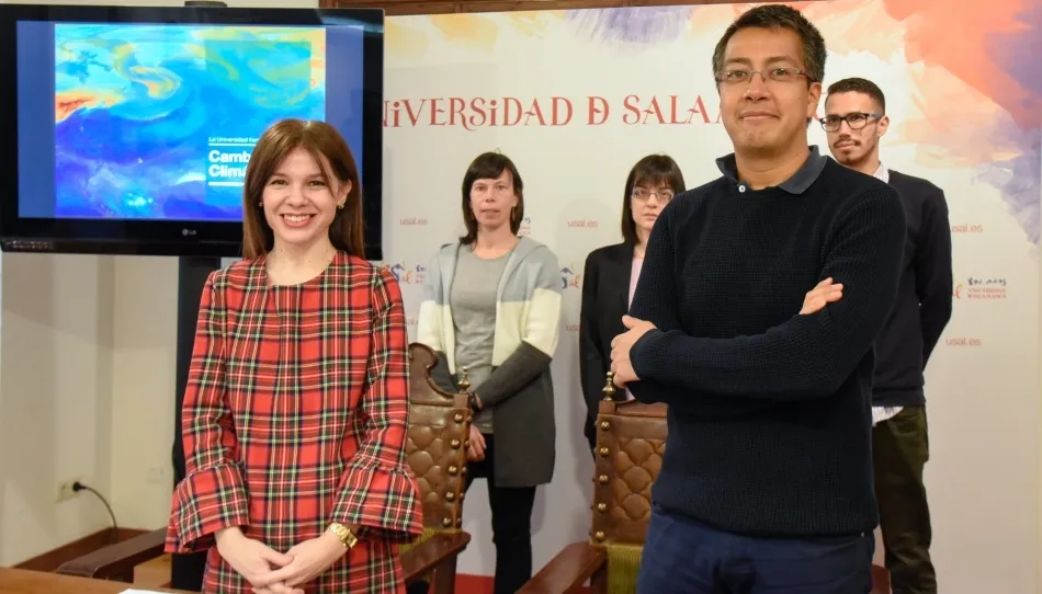 Ana Belén Ríos y Camilo Ruiz, profesores de la USAL que presentaron estos seminarios. Foto USAL