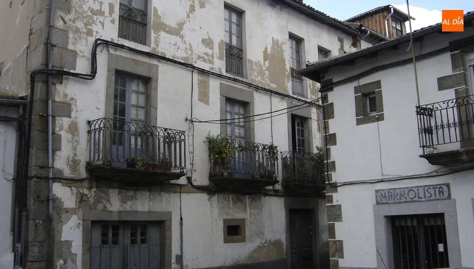 Vista de la entrada a la Calle del Solano