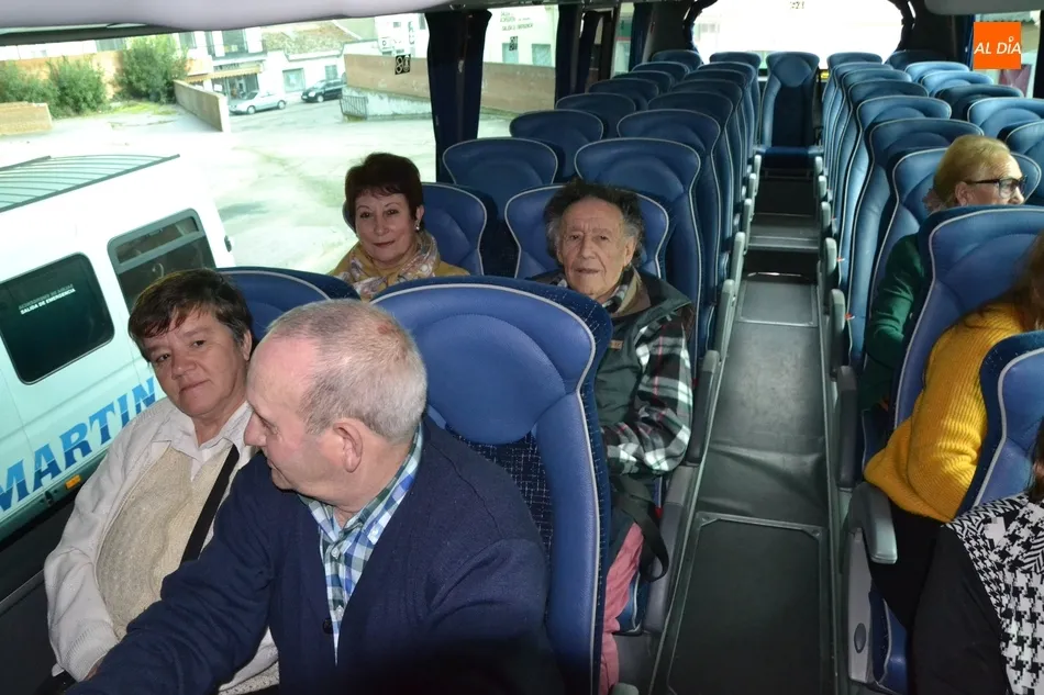 Foto 6 - El programa de Telecinco &lsquo;S&aacute;lvame&rsquo; contar&aacute; de nuevo este mi&eacute;rcoles con p&uacute;blico de Ciudad...