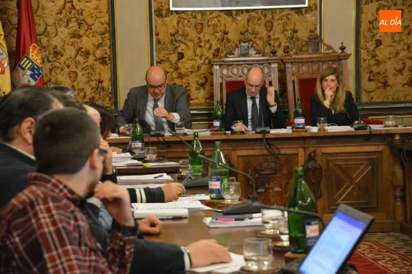 Foto 8 - La Diputaci&oacute;n pide al alcalde de Valladolid que evite enfrentamientos entre las ciudades de la...