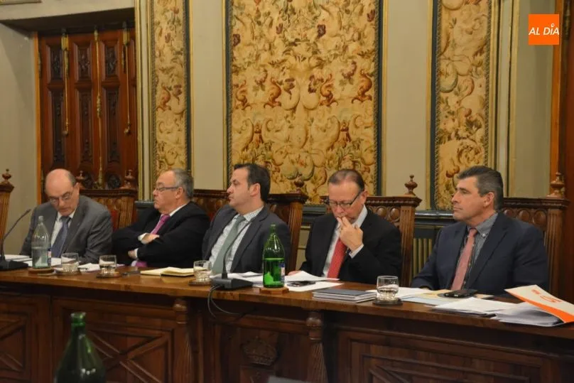Foto 6 - La Diputaci&oacute;n pide al alcalde de Valladolid que evite enfrentamientos entre las ciudades de la...