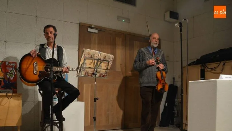 Ricardo Díaz y Carlos Dila en el homenaje/ Foto: Lydia González