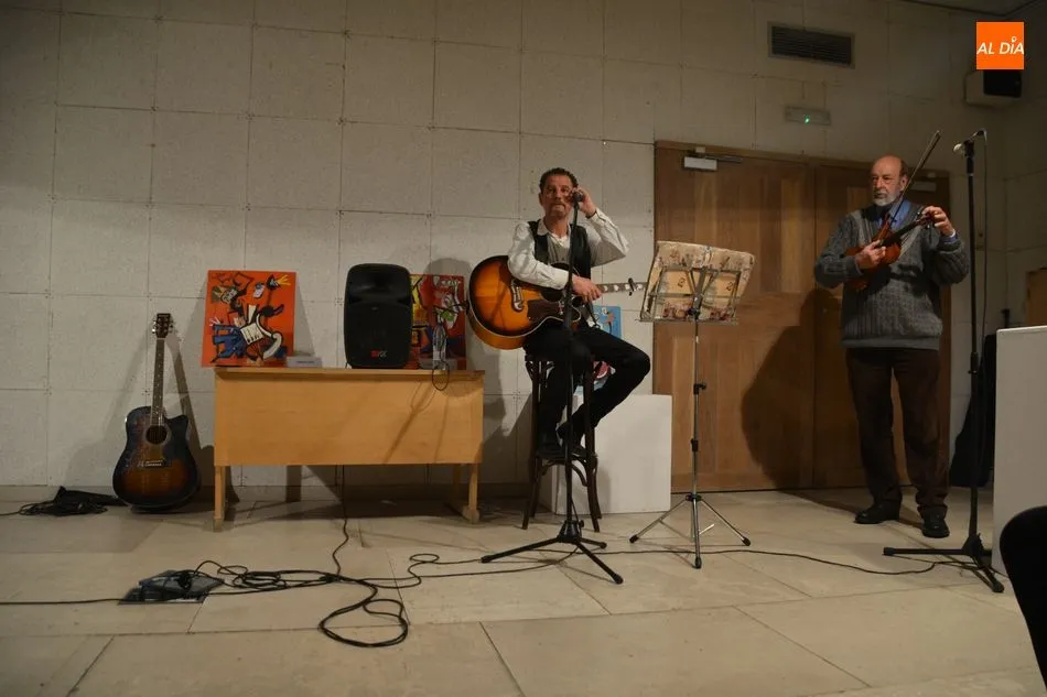 Foto 2 - M&uacute;sica, arte y poes&iacute;a para homenajear a Leonard Cohen