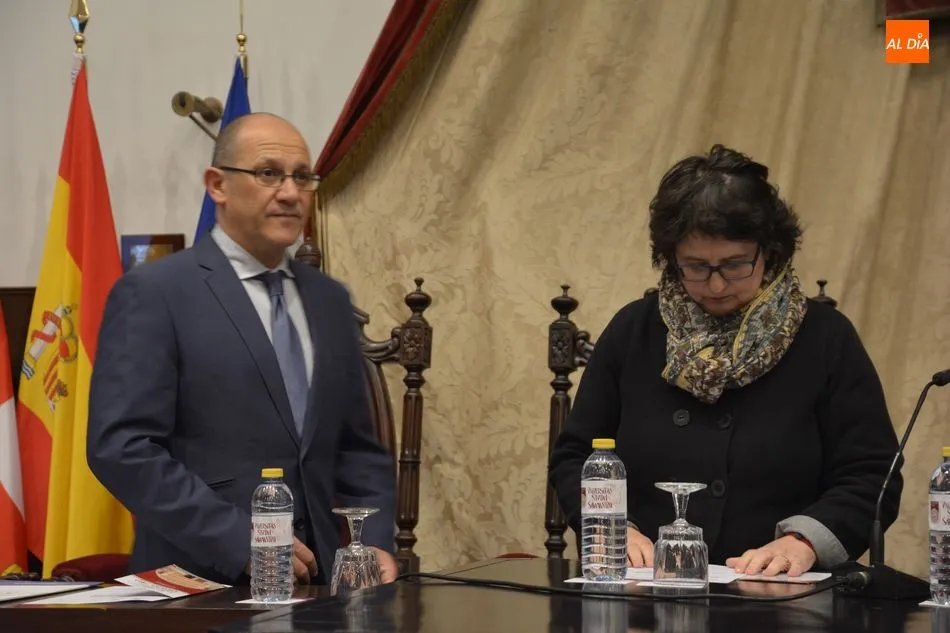 Foto 10 - Las noticias falsas y los procesos electorales, en la clausura de los Cursos de Derechos