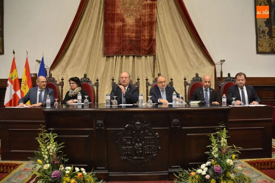 Foto 6 - Las noticias falsas y los procesos electorales, en la clausura de los Cursos de Derechos