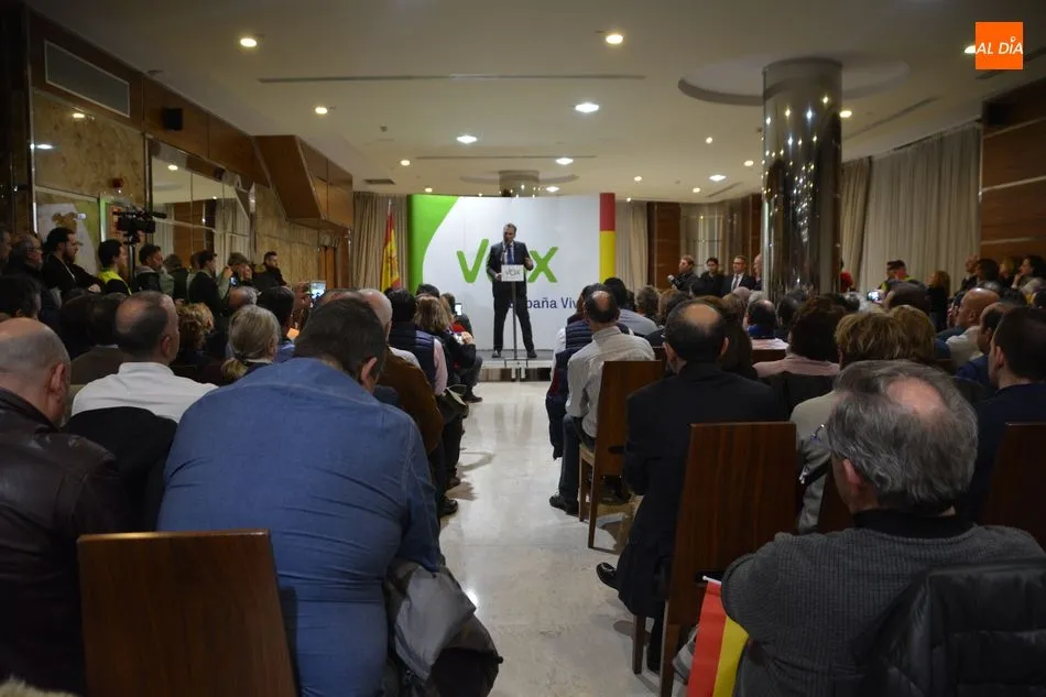 Foto 4 - &ldquo;Queremos cambiar la forma de hacer pol&iacute;tica en Castilla y Le&oacute;n, porque algunos se han...