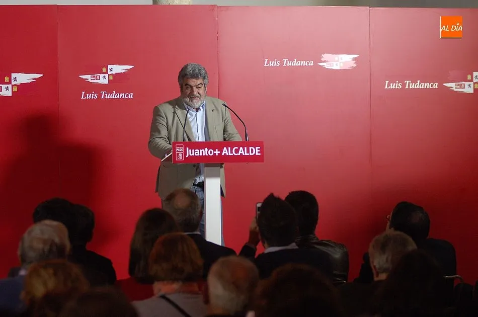 Foto 3 - Juan Tom&aacute;s Mu&ntilde;oz, alabado como ejemplo de di&aacute;logo y consenso en la nueva era sin mayor&iacute;as...